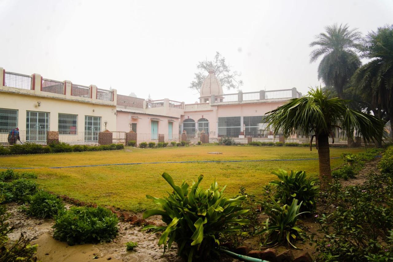 Hotel Shree Krishna Bhakti Ashram Vrindāvan Exteriér fotografie