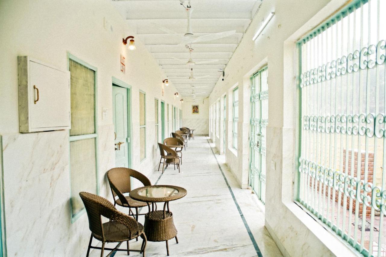 Hotel Shree Krishna Bhakti Ashram Vrindāvan Exteriér fotografie