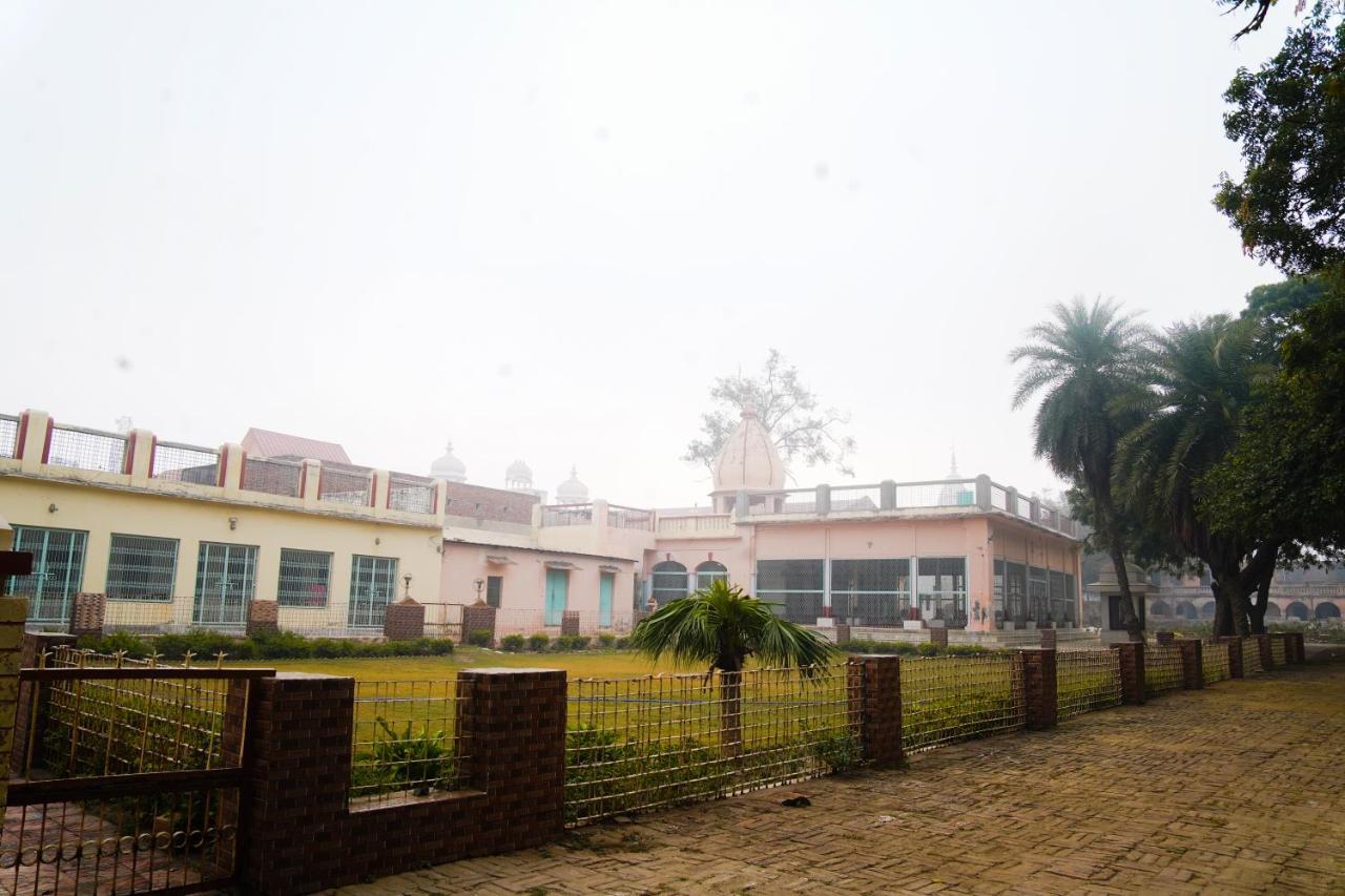 Hotel Shree Krishna Bhakti Ashram Vrindāvan Exteriér fotografie
