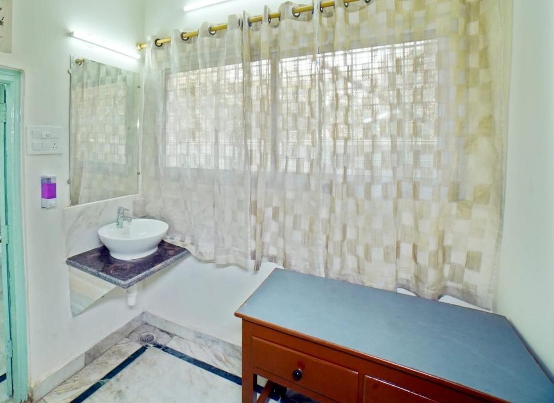 Hotel Shree Krishna Bhakti Ashram Vrindāvan Exteriér fotografie