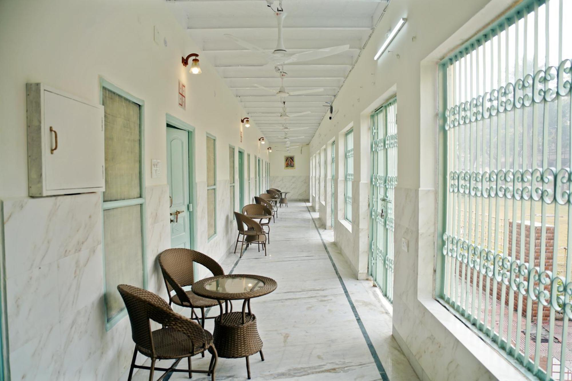 Hotel Shree Krishna Bhakti Ashram Vrindāvan Exteriér fotografie